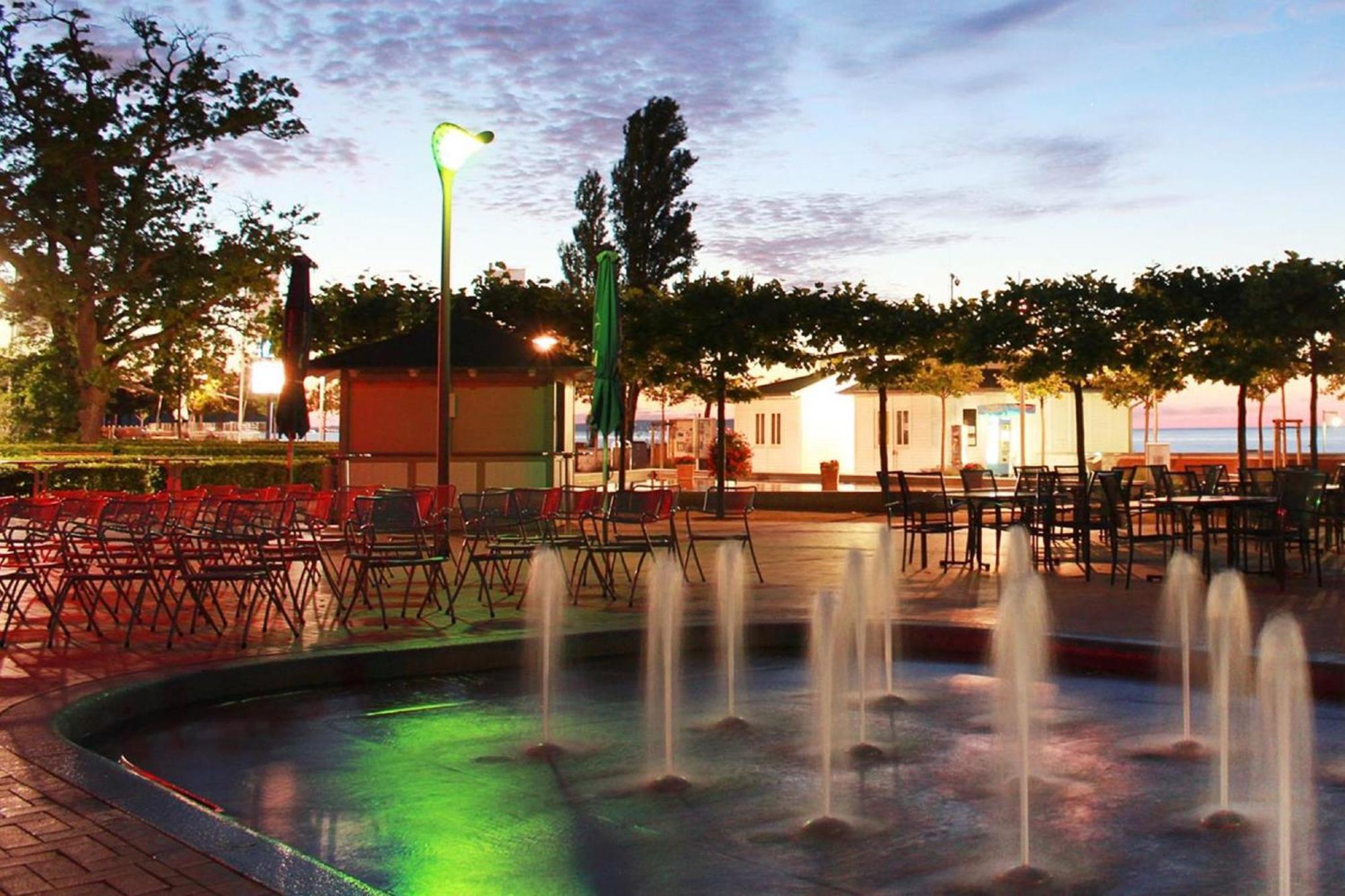 Terrasse, Gratis Nutzung Vom Ahoi Erlebnisbad Und Sauna In Sellin - Meeresblick Fewo 32 Goehren  Exterior photo
